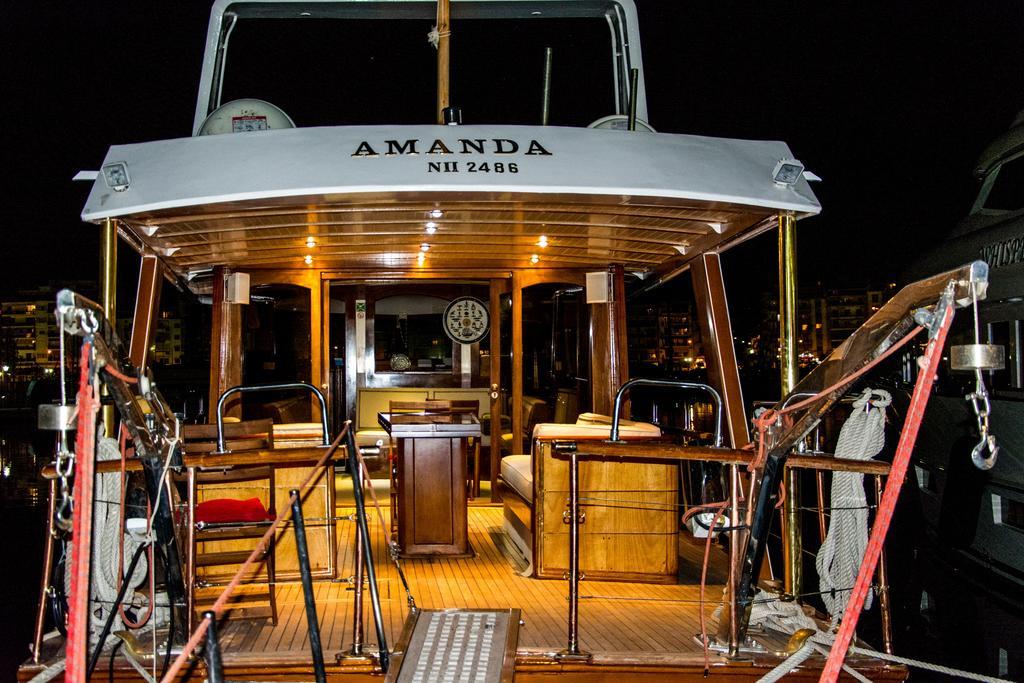 Luxury Yachthotel Amanda Psarou (Mykonos) Bagian luar foto